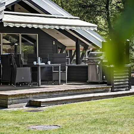 Ha325-hals-savannen-3 * Hals